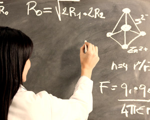 如何评估学校教育质量？评估花桥小学应关注什么？