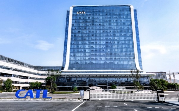 购车预算有限时如何选实用配置？