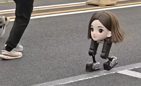 豆包回应豆脚机器人：这不是我本人 但简直是我的互联网替身